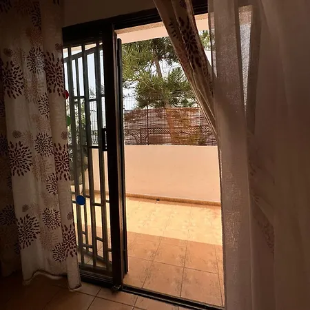 Апартаменти Americas Tenerife *